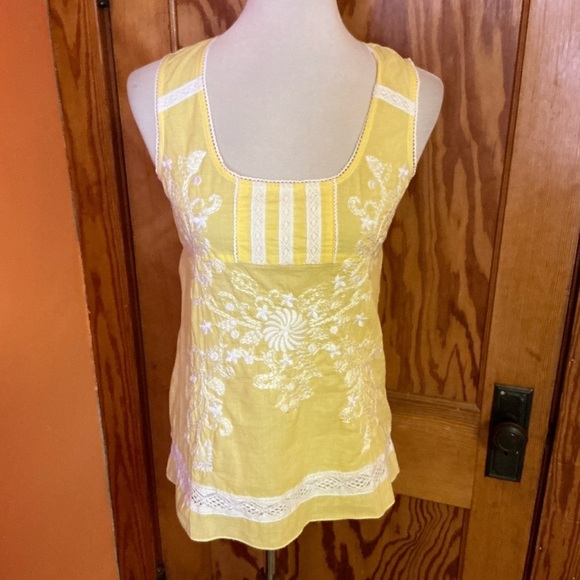 Miss Me Couture Embroidered Summer Top - Picture 7 of 11